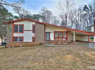 4013 Grimstead Ln, Raleigh, NC 27613