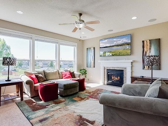 Delightful sun-bathed warm living room made for enjoyment.