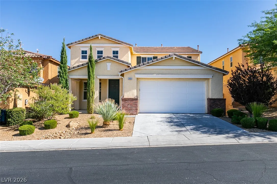4 bed, 3239 sqft, $2,990 — Photo 1