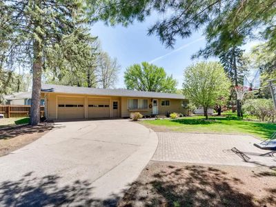 130 County Road F W, Vadnais Heights, MN, 55127