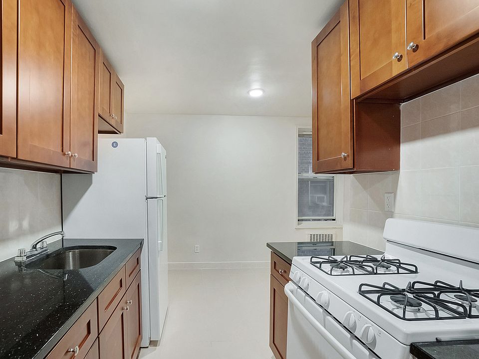 1st image of 42-25 80th St #3MM