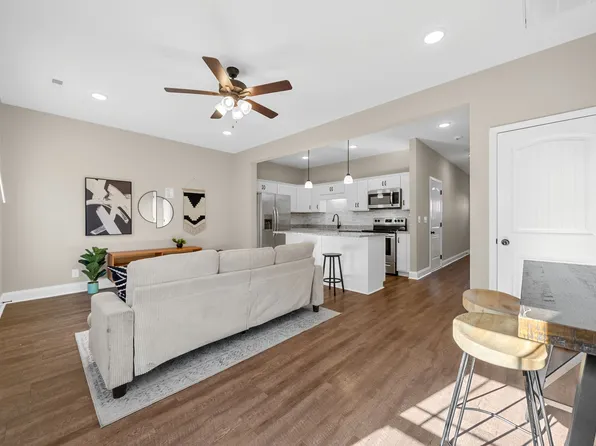 317 Fallow Cir, Clarksville, TN 37040