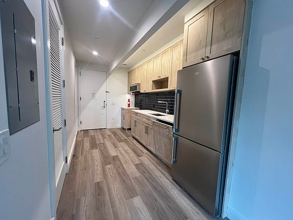 2nd image of 156 Clarkson Ave #2R