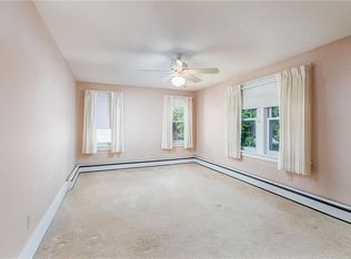 99 Irvington Rd, Rochester, NY 14620