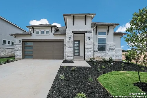 2052 Stephanie Ave Photo 1