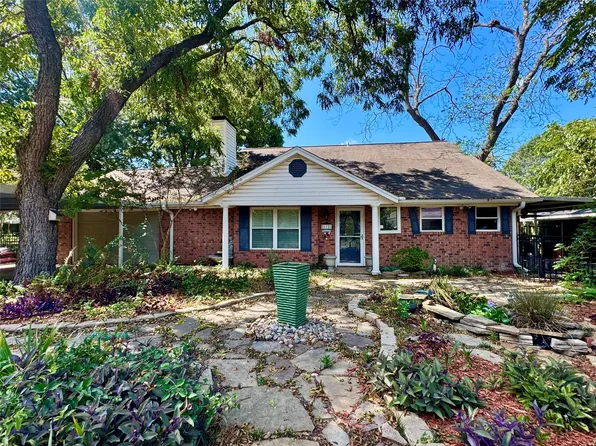 112 N 34th St, Corsicana, TX 75110