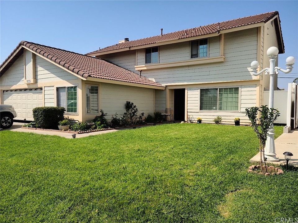 1st image of 25546 Loren Way