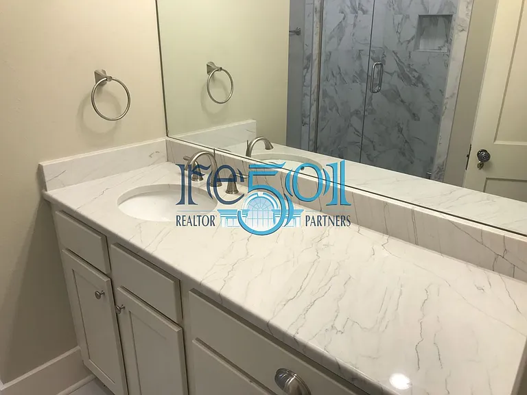 1305 Kavanaugh Blvd #A — Photo 14