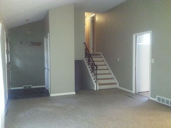 4th image of 36465 Timberlane Dr