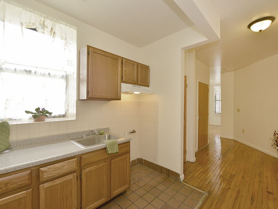 1st image of 80 St Nicholas Ave APT 1E