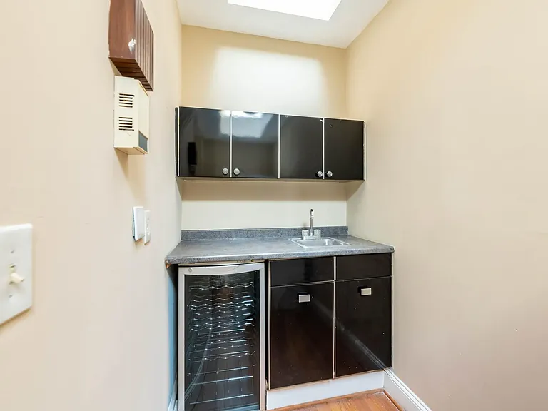 1425 W St NW #TOP — Photo 15