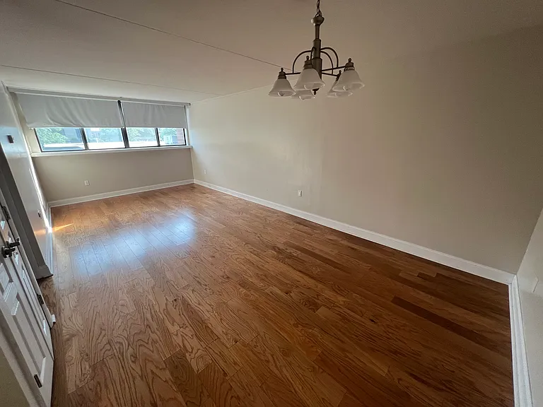 220 Linden St #202 — Photo 2
