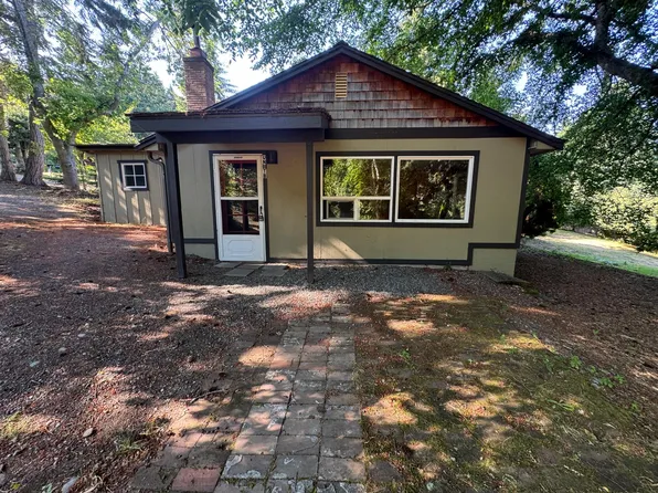 21504 Tramp Harbor Rd SW #B, Vashon, WA 98070
