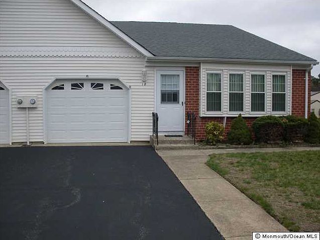 1st image of 1 Cottage Court #B