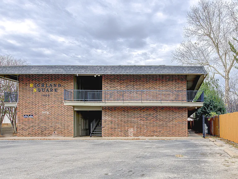 7000 Guadalupe St — Photo 11