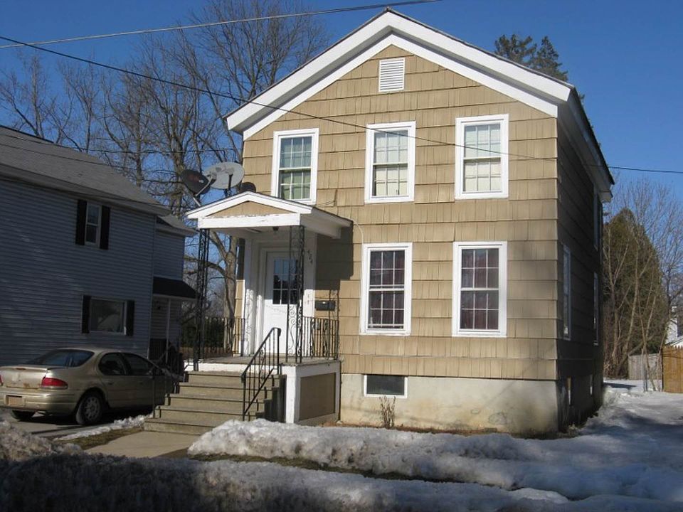 2nd image of 424 N Bellinger St