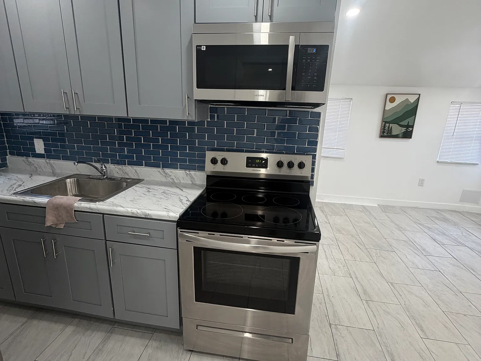 2 bed, $2,500 — Photo 4