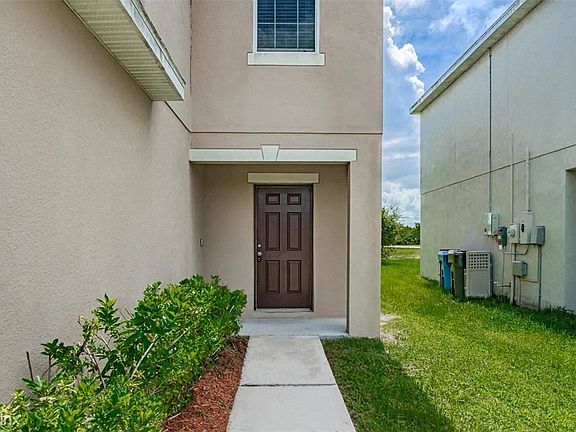 4th image of 11932 Grand Kempston Dr