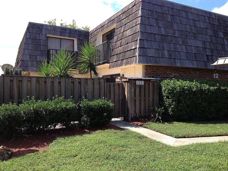 1st image of 1025 Royal Oak Blvd
