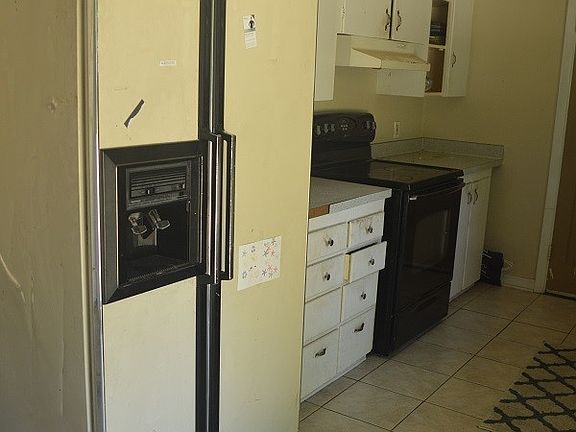 2nd image of 1225 Hensley St NE