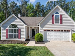 9212 Erinsbrook Dr, Raleigh, NC 27617