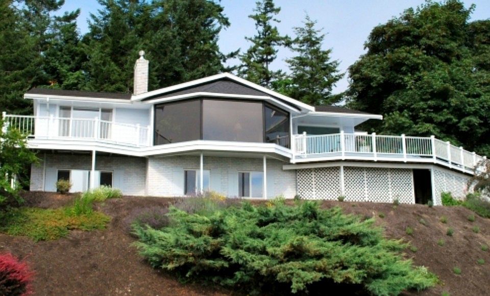 1st image of 2499 SW Petes Ln