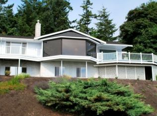 2499 SW Petes Ln, Oak Harbor, WA 98277
