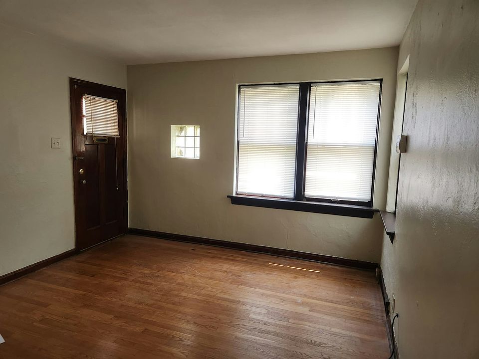 2nd image of 4127 Michigan Ave #1F