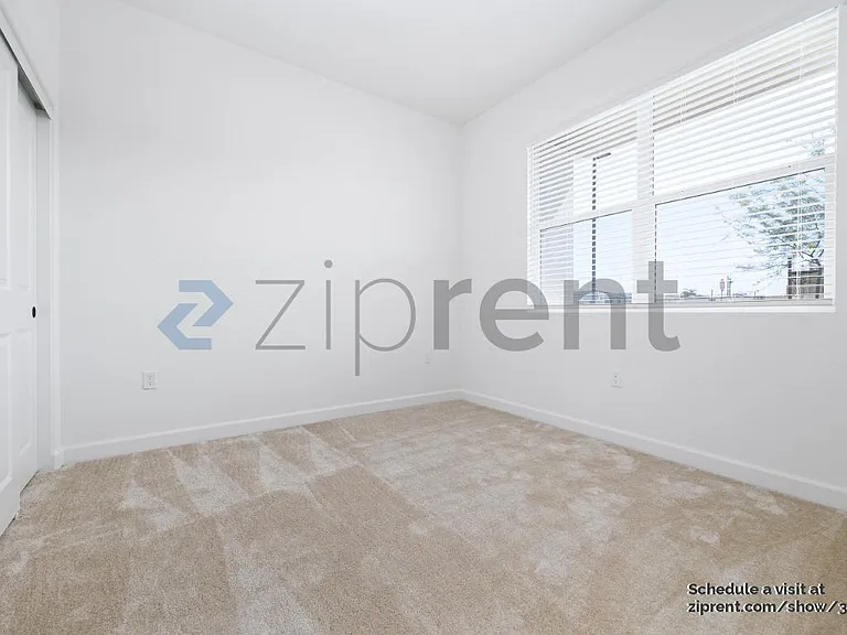 793 Vada St #5 — Photo 7