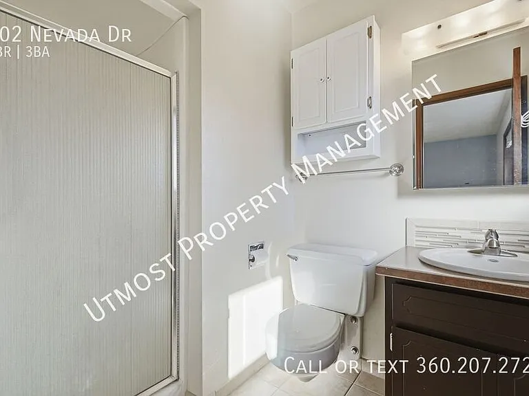 802 Nevada Dr — Photo 7