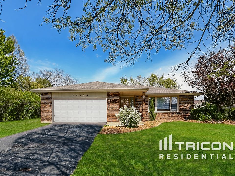 1st image of 14539 Valley View Ct