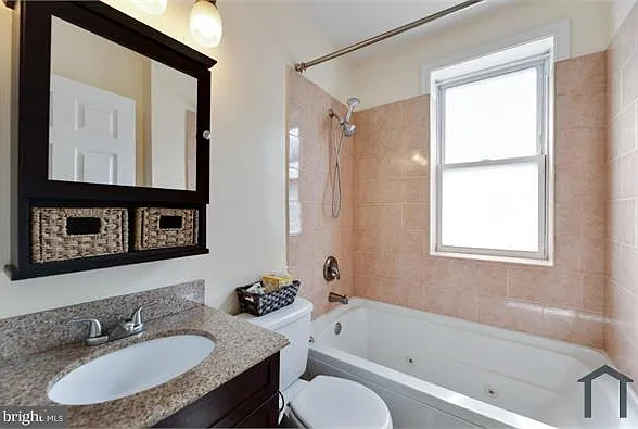 1637 Kramer St NE — Photo 11