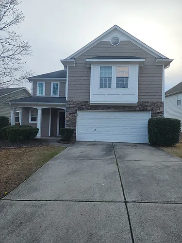351 Roseglen Dr Photo 1