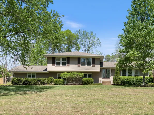 9008 Karen Ct, Brentwood, TN 37027