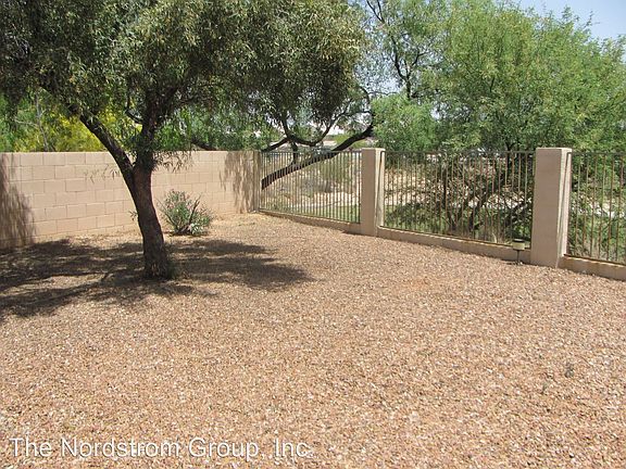 2nd image of 11174 N Sand Pointe Dr