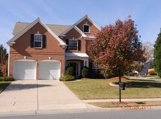 8805 Darcy Hopkins Dr, Charlotte, NC 28277