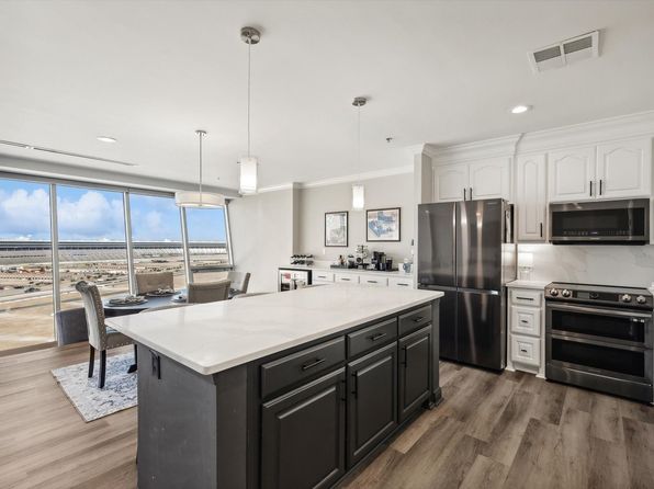 3575 Lone Star Cir SUITE 711, Fort Worth, TX 76177