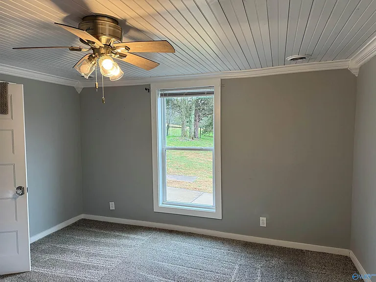 321 Coldwater Creek Rd — Photo 7