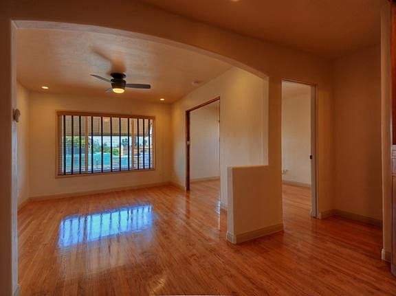 3rd image of 4938 Newport Ave APT 1