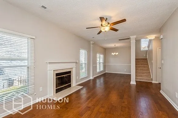 8728 Sam Dee Rd — Photo 3