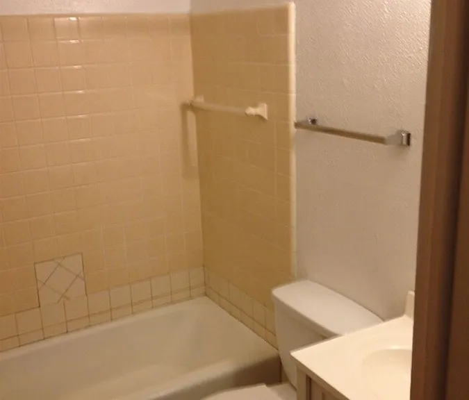 701 Pearl St #4 — Photo 2