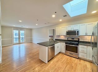501 9th St APT 614, Hoboken, NJ 07030