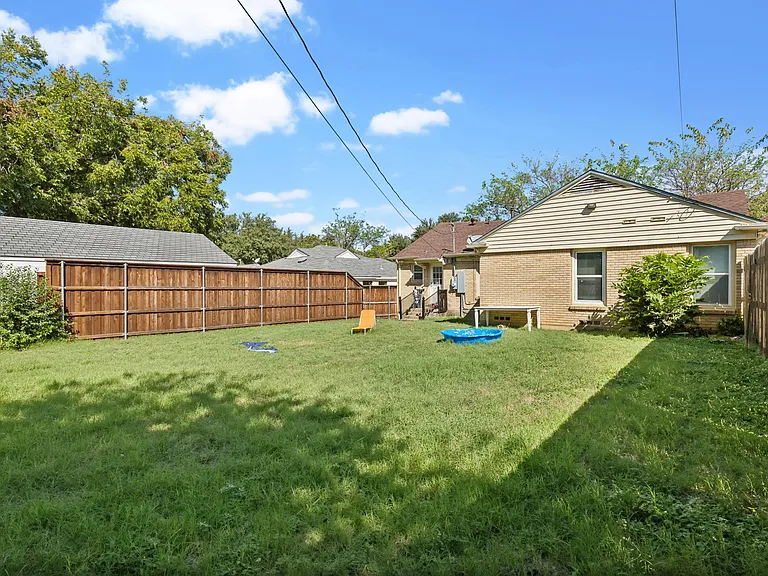 3417 Westcliff Rd S — Photo 13