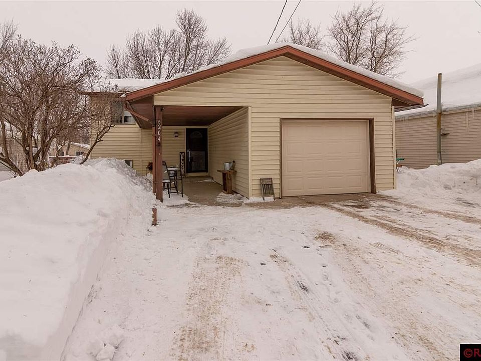 1st image of 204 Leray Ave