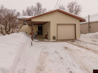 204 Leray Ave, Eagle Lake, MN 56024