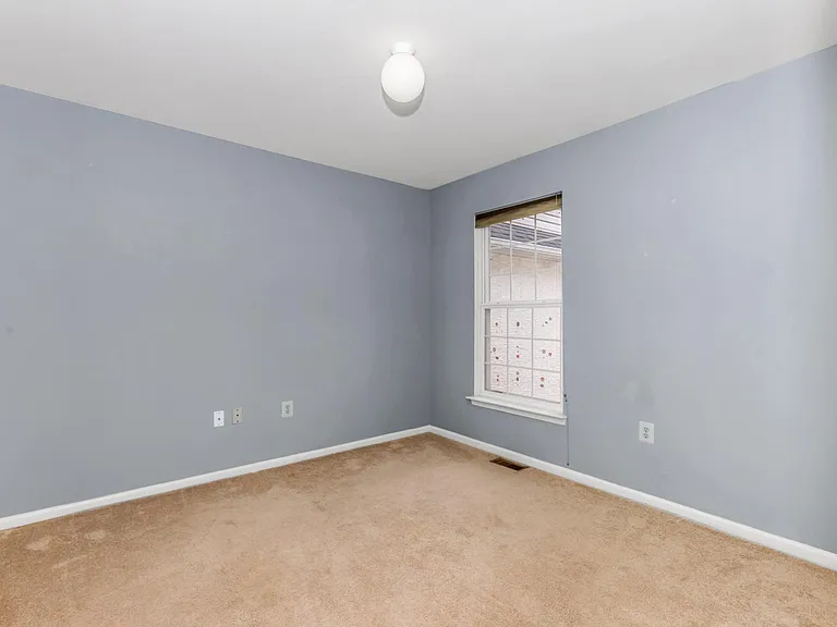 128 Madison Way — Photo 26