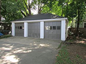 3 Bay Garage