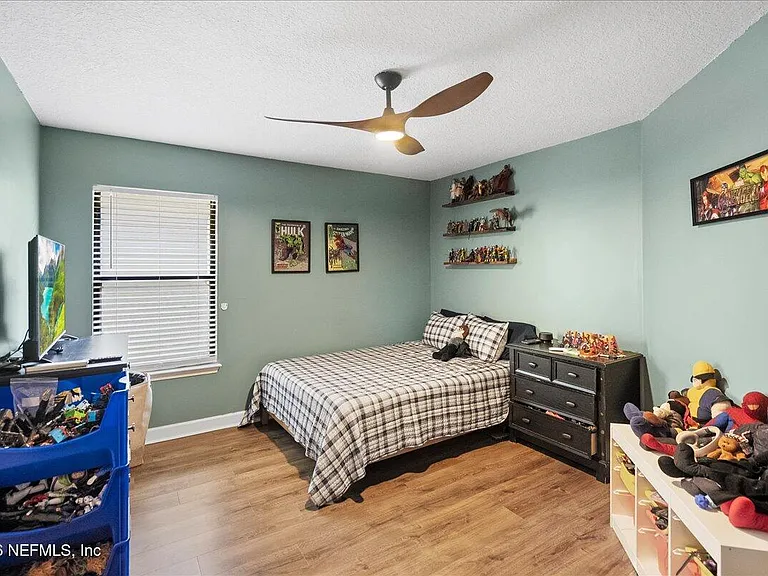 5281 Oxford Crest Dr — Photo 21