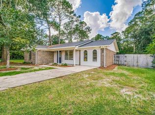 1345 Heatherwood Cir, Pensacola, FL 32506