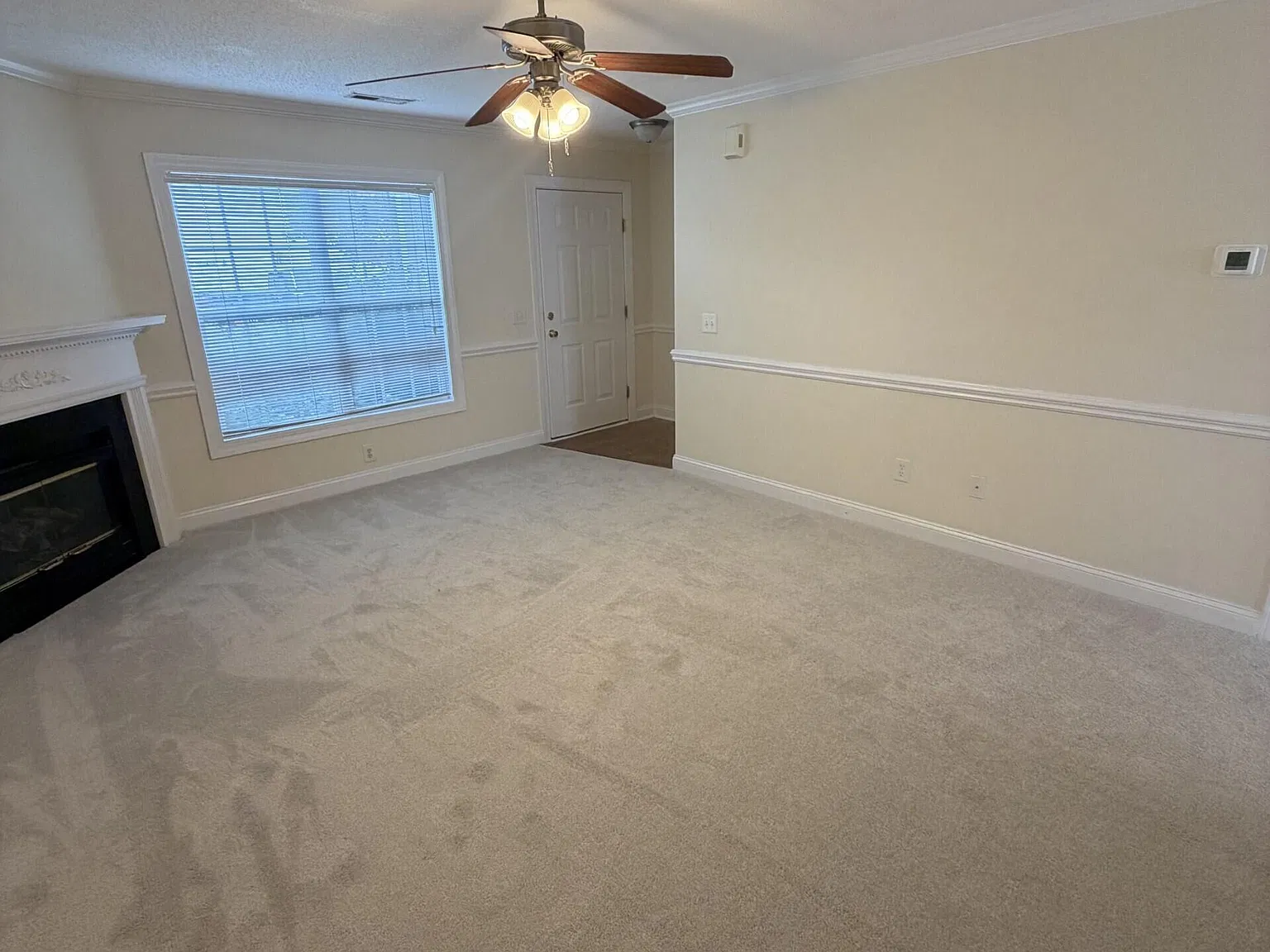 2 bed, 1.5 bath, $1,250 — Photo 3
